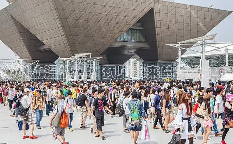 深圳动漫快闪：预见未来的艺术之旅